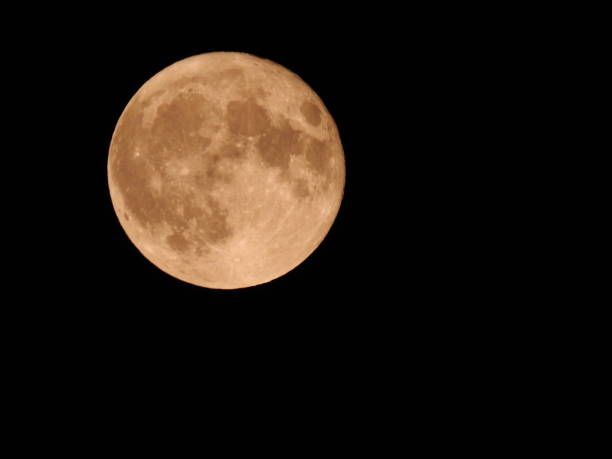 istock Strawberry supermoon or perigee full moon, June 2022 1403069613