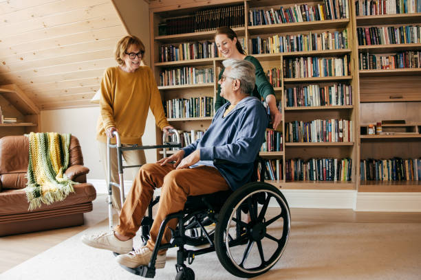 istock Taking care of aging parents 1403093129