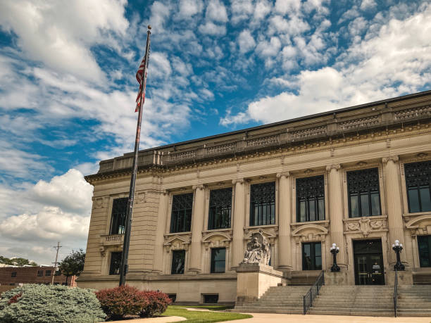 istock Front View of the Illinois Supreme Courthouse 1403126468