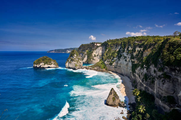 istock Diamond Beach, Nusa Penida, Indonesia 1403177340