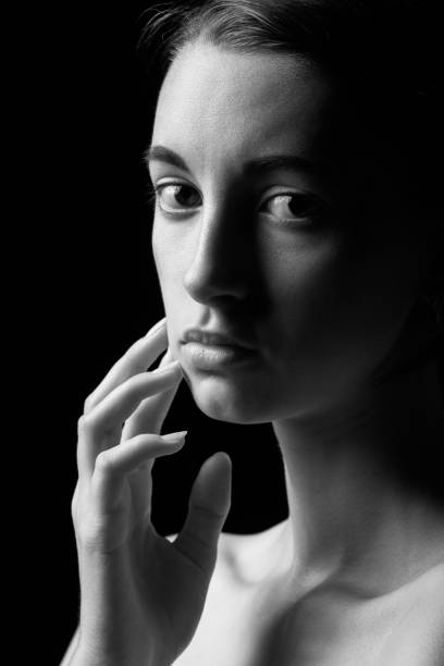 istock sad beautiful woman 1403302206