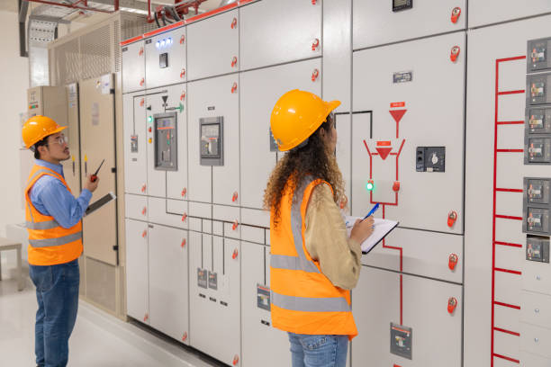 istock Engineer under checking the industry chilled water fan coil unit air conditioner is water cooling tower air chiller HVAC system of large industrial building to control air system 1403412333