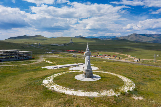 Statue of Mother and Genghis Khan