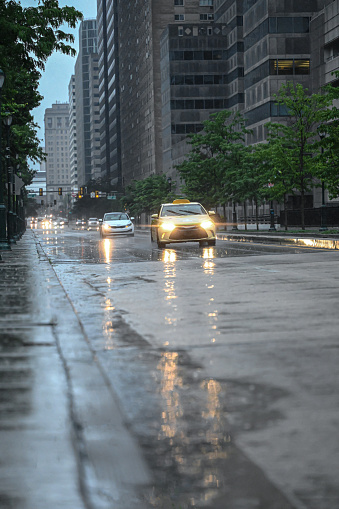Rainy travels through Philadelphia city