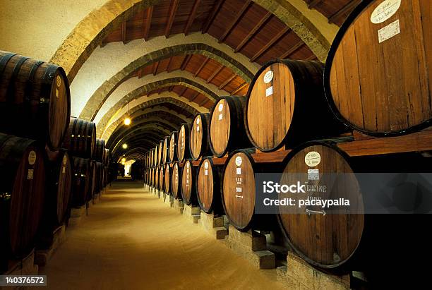 Foto de Marsala Porão 1 e mais fotos de stock de Vinho - Vinho, Marsala, Sicília