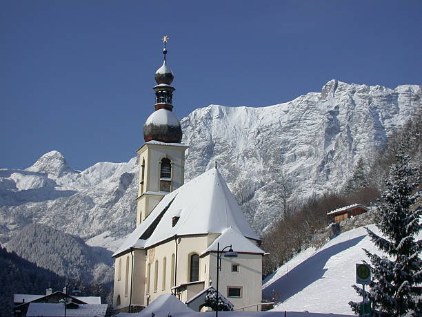 Kościół w ramsau – zdjęcie