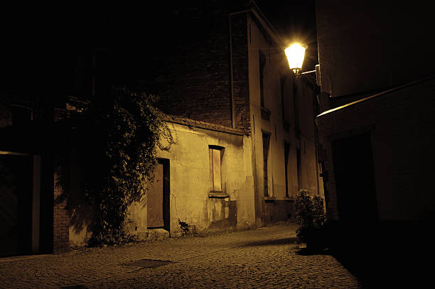 istock evening scene of deserted street 140378819