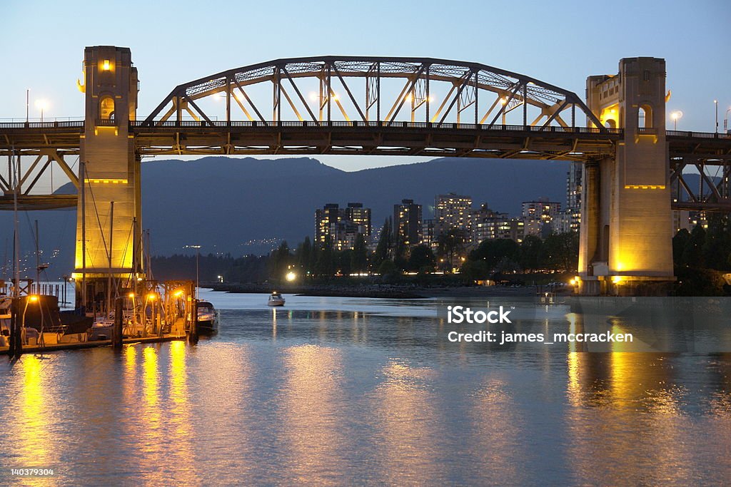 Burrrard ponte, Vancouver - Foto stock royalty-free di Burrard Street Bridge