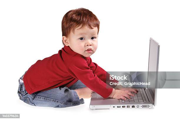 Baby Laptopa - zdjęcia stockowe i więcej obrazów Technologia - Technologia, Azjaci, Biały