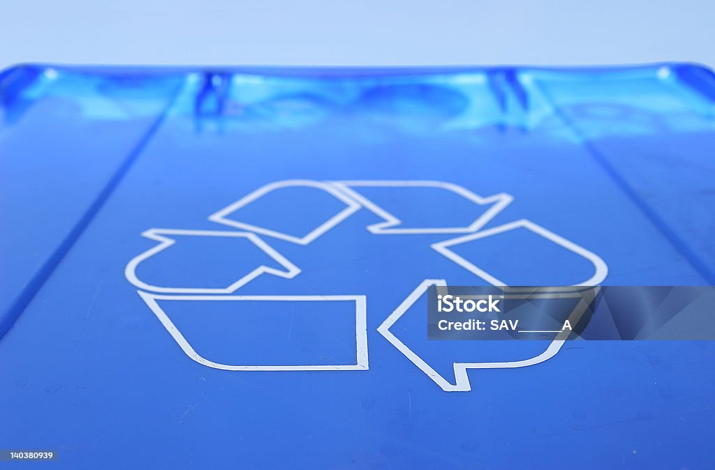 Blu Cestino 2 - Foto stock royalty-free di Bidone per il riciclaggio