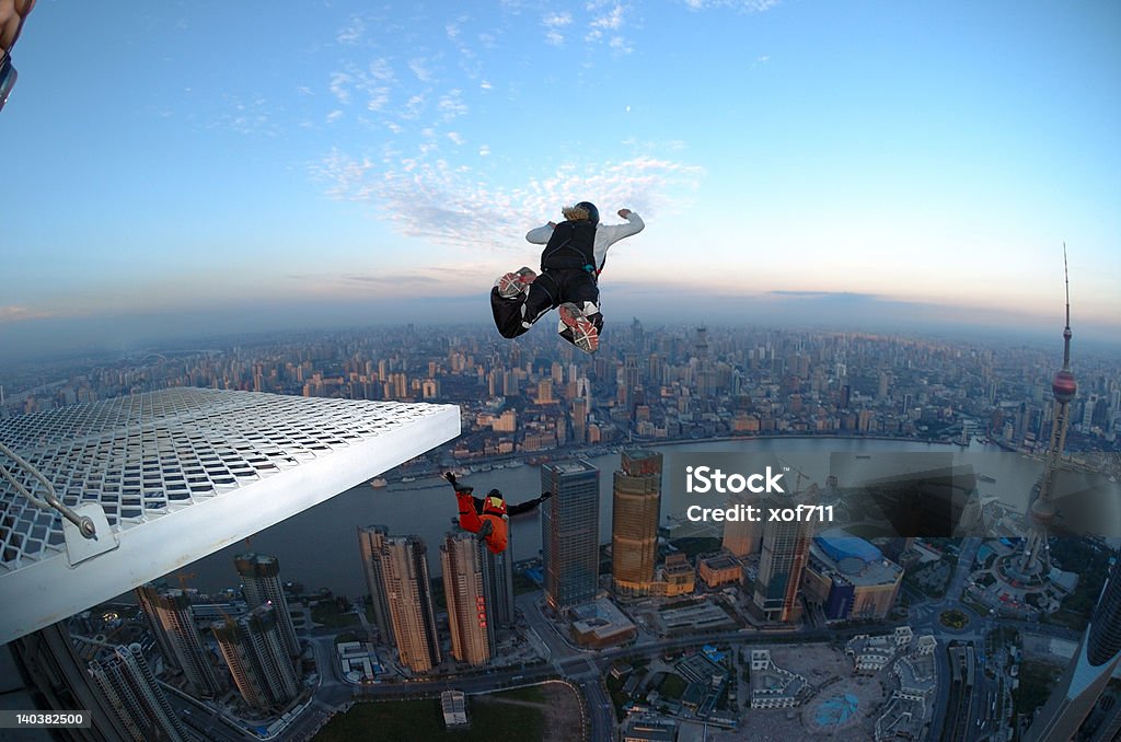 Salto BASE em Xangai - Royalty-free BASE Jump Foto de stock