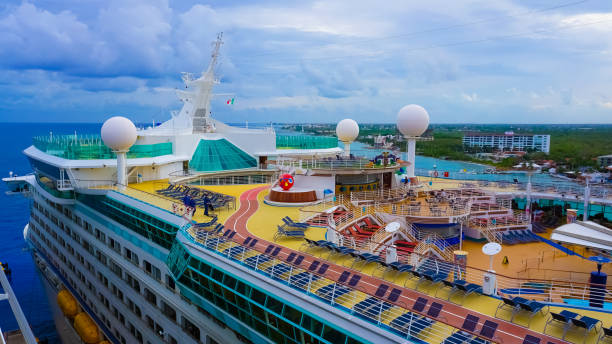 Royal Caribbean Cruise Line Jewel Of The Seas ship Cozumel, Mexico - May 04, 2022: Royal Caribbean Cruise Line Adventure Of The Seas ship docked at port caribbean culture stock pictures, royalty-free photos & images