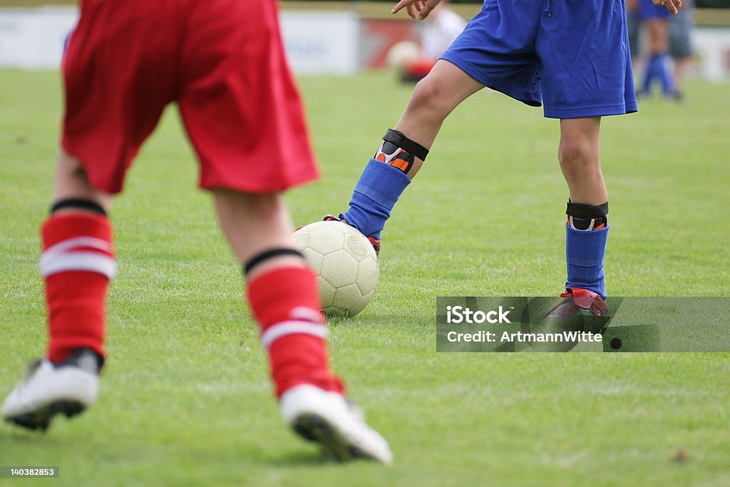 Jovens jogadores de futebol - Royalty-free Futebol Infantil Foto de stock