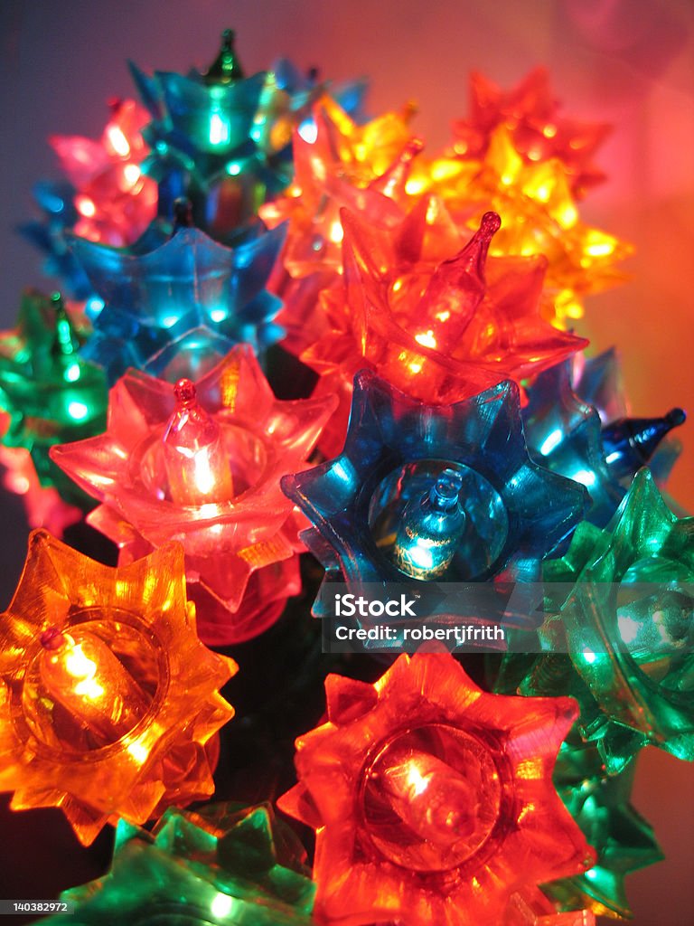 Árvore de Natal de luzes coloridas - Foto de stock de Amarelo royalty-free