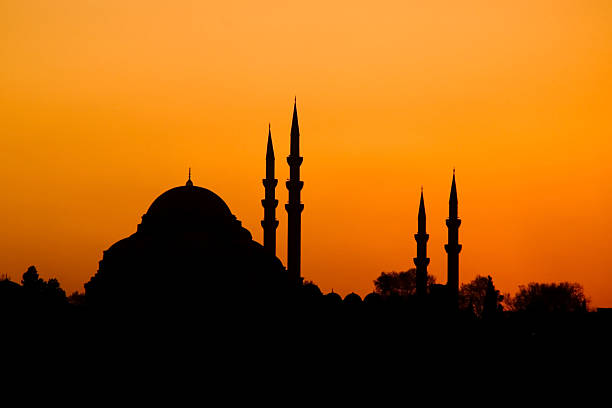 istock Oriental Sunset, Istanbul, Turkey 140384616