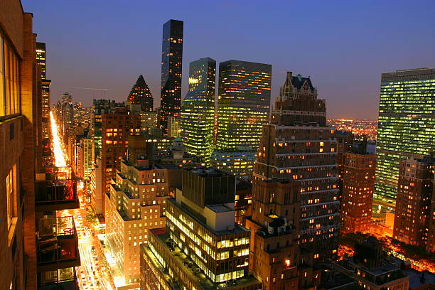 istock New York City at Night 140385673