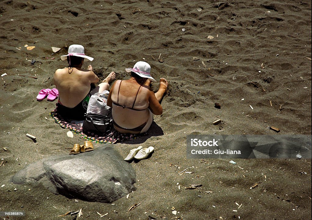 La spiaggia - Foto stock royalty-free di Persone