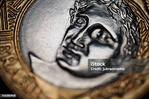 コインのリアルタイム - ブラジル通貨のストックフォトや画像を多数ご用意 - ブラジル通貨, 人の顔, 硬貨