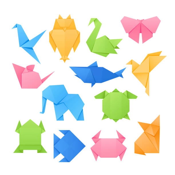 illustrations, cliparts, dessins animés et icônes de ensemble d’animaux origami, grue, hibou, cygne et papillon, souris, requin et éléphant. personnages de tortues, de crabes, de poissons et de renards - pliage