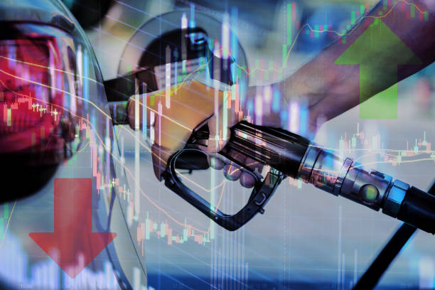kraftstoffpreiserhöhungskonzept mit kraftstoffpreisdiagramm - biodiesel stock-fotos und bilder