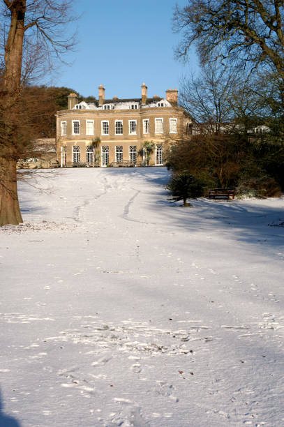 istock Manor House in snow 140389406