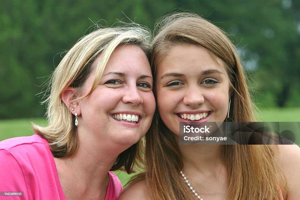 Matka i Córka - Zbiór zdjęć royalty-free (Adolescencja)