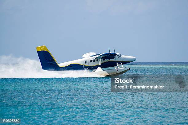 수상비행기 날아오름 비행기에 대한 스톡 사진 및 기타 이미지 - 비행기, 세인트 토마스-버진 제도, 공중