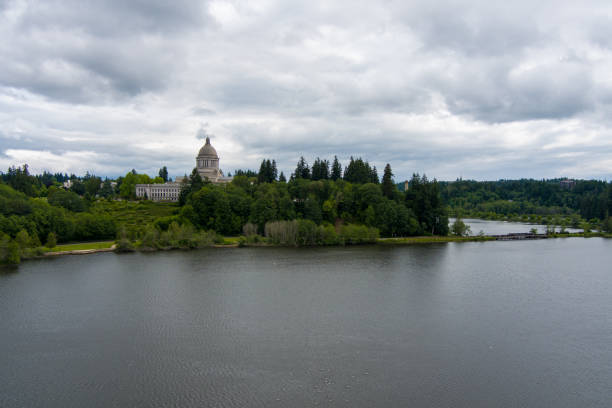 istock Olympia, Washington capital building 1403945920