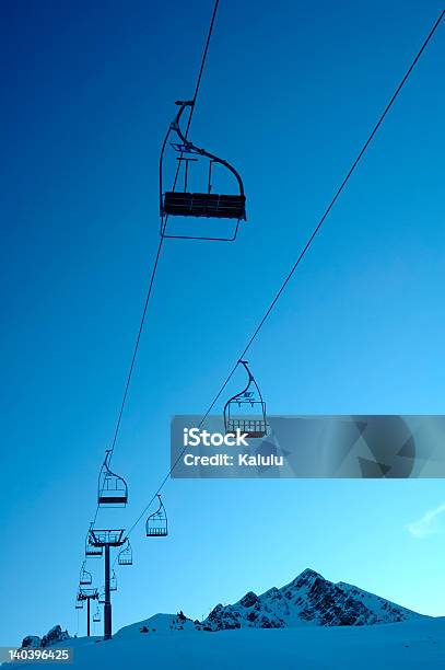 Verlassene Stuhl Lift Stockfoto und mehr Bilder von Ende - Ende, Fahrstuhl, Isoliert