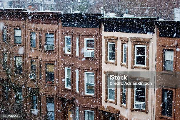 브루클린 Brownstones 있는 인공눈 겨울에 대한 스톡 사진 및 기타 이미지 - 겨울, 뉴욕 시, 아파트