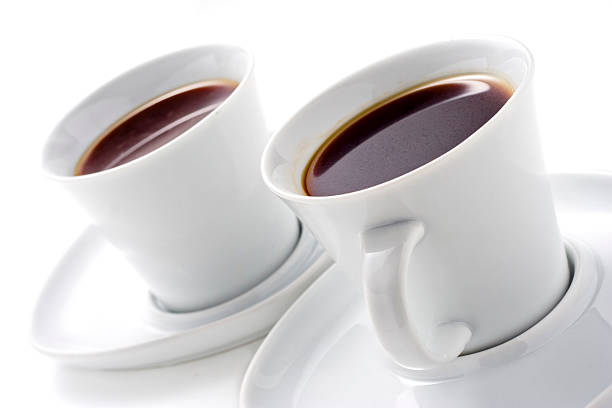 dois copos de café - two objects cup saucer isolated imagens e fotografias de stock