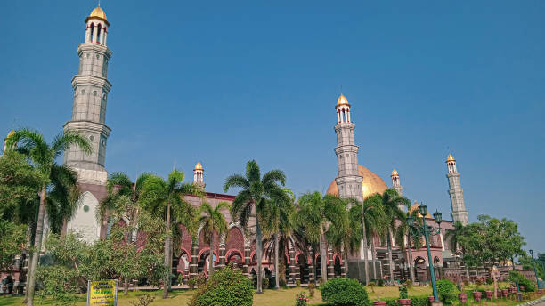 istock The Golden Dome Mosque Depok, West Java, Indonesia 1403968282