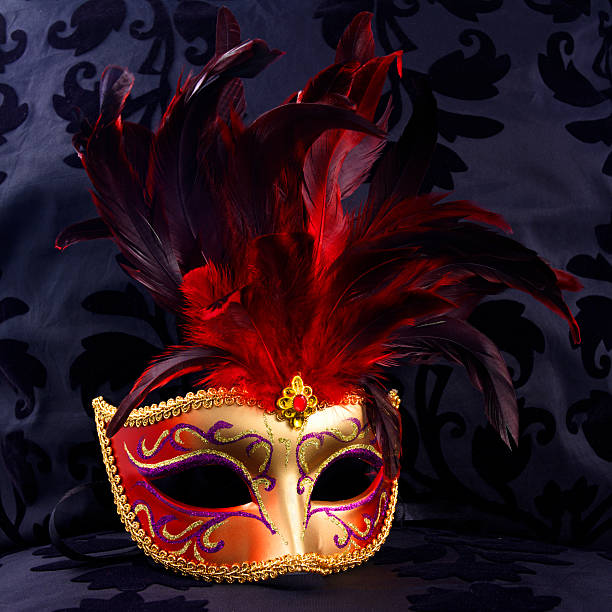 istock red and golden mask (Venice) 140397811