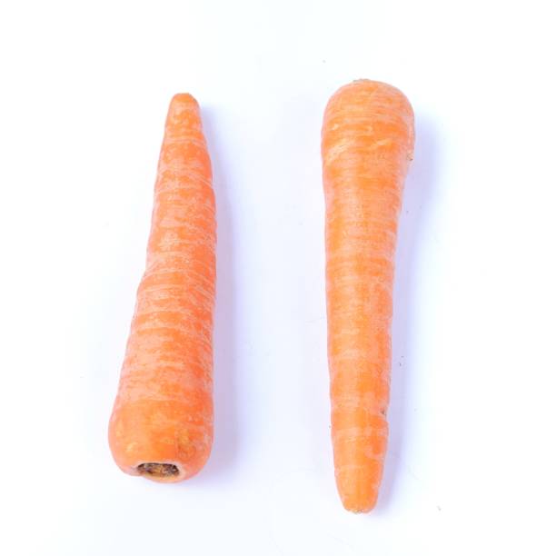 marchew wyizolowana na białym tle - carrot isolated bunch baby carrot zdjęcia i obrazy z banku zdjęć