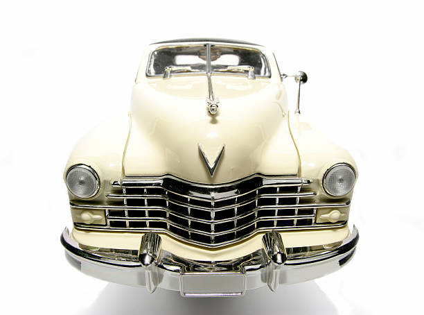 istock Scale classic US toycar 1947 fisheye picture frontview 140400890