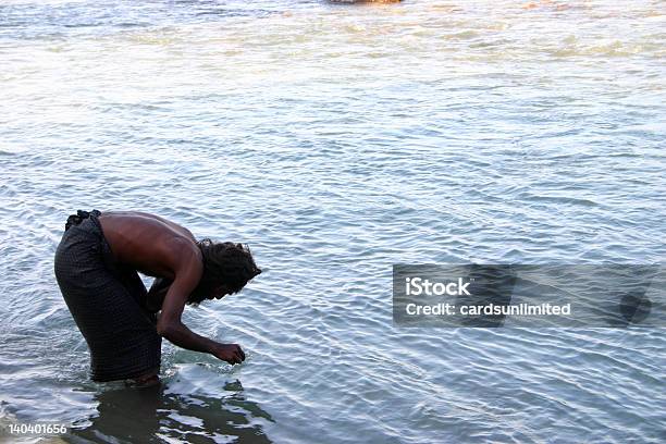 Foto de Saddhu Banho No Rio Ganges e mais fotos de stock de Cultura Indiana - Cultura Indiana, Exterior, Fotografia - Imagem