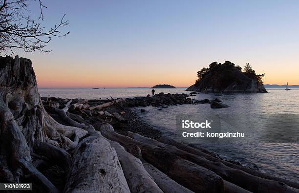 Tramonto Al Parco Whytecliff - Fotografie stock e altre immagini di Parco pubblico - Parco pubblico, Acqua, Ambientazione esterna