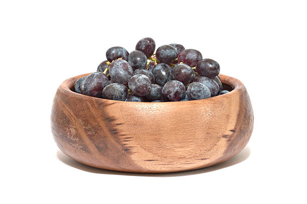istock Bowl of grapes 140402845
