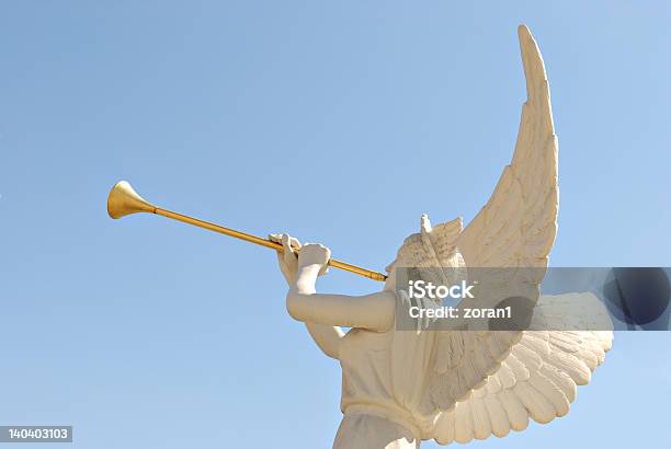 Angelo Con Golden Tromba - Fotografie stock e altre immagini di Caesars Palace - Las Vegas - Caesars Palace - Las Vegas, Tromba, Las Vegas