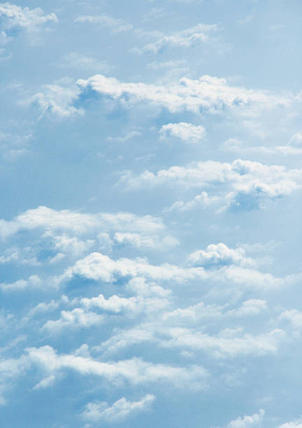 Paisagem com nuvens - fotografia de stock