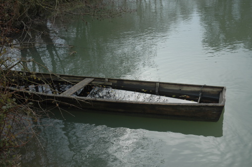 Barge apave on the riviAre