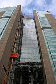 wolkenkratzer-baustelle.jpg?b=1&s=170x170&k=20&c=NOxowRv-SJ2vlf_nV2WjlLQkPyMt1eENec3ECuhesNg=