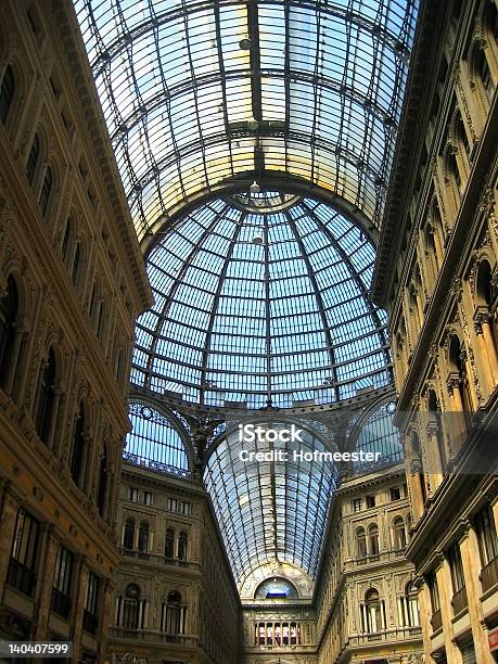 Galleria Umberto I 1 Napoli - Fotografie stock e altre immagini di Rinnovo urbano - Rinnovo urbano, Ambientazione interna, Antico - Vecchio stile