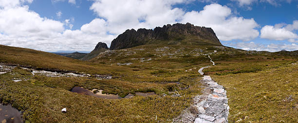 istock Craddle Mountain Summit Track, Tasmania, Australia 140408283