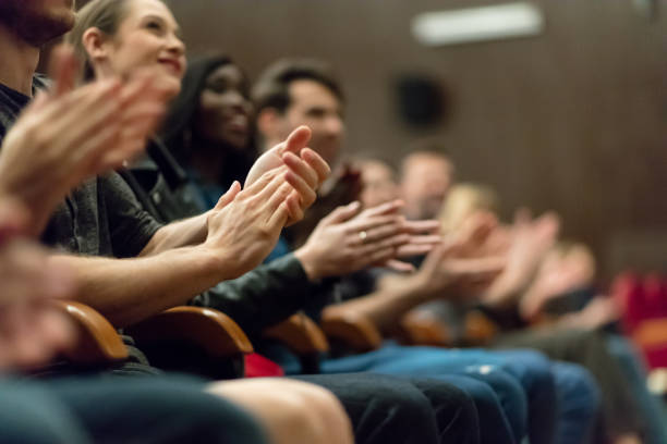 istock Audience applauding in the theater 1404085566
