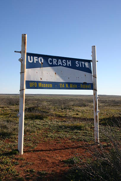 roswell ufo unfall website anmelden - roswell stock-fotos und bilder