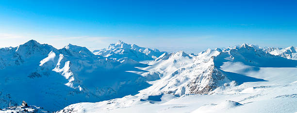 Cтоковое фото Панорамным видом на горы