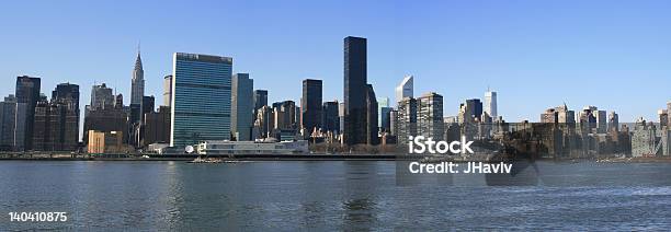 Vista Panoramica Sullo Skyline Di Midtown Manhattan New York City - Fotografie stock e altre immagini di Acqua