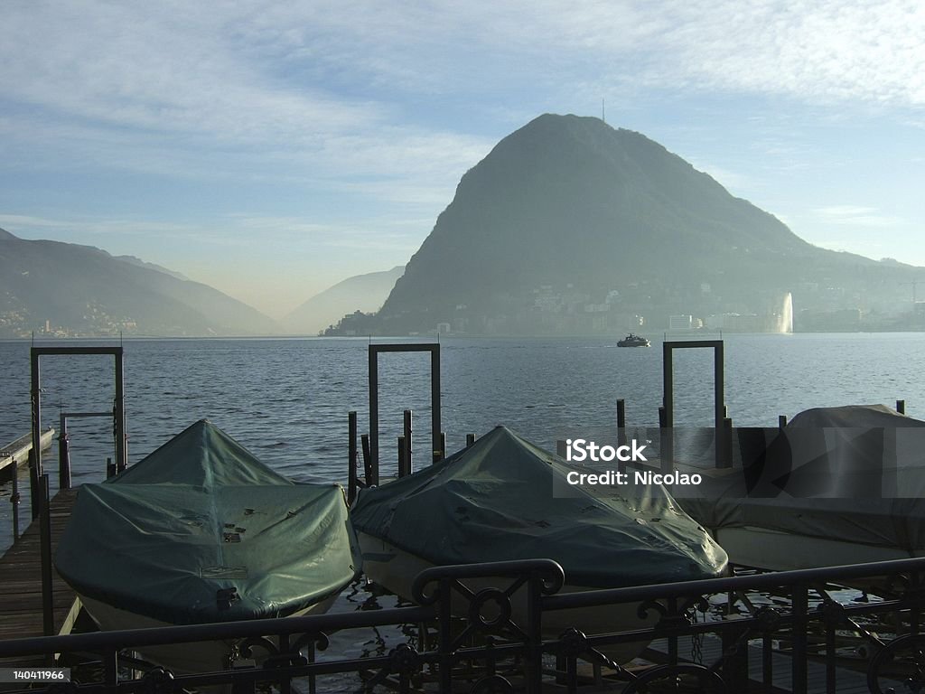 Barcos no Inverno - Royalty-free Alpes Europeus Foto de stock