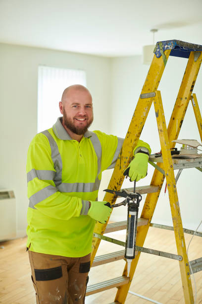 istock happy contractor portrait 1404141800